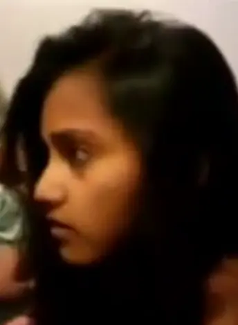 BEAUTIFUL bangalore college girl sucking cock