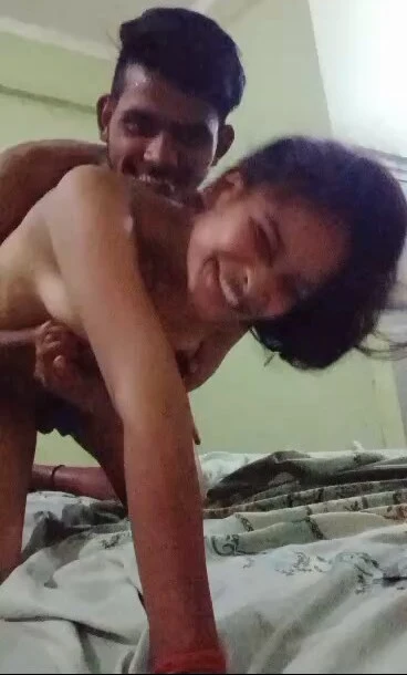 Desi Delhi girl ki chudai ki