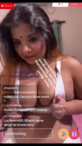 Insta Model Madhuri Gupta Strip to Sexy Lingerie on Live