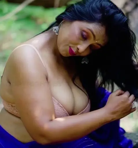 Booby tapasree huge cleavage hot navel show outdoor photoshoot