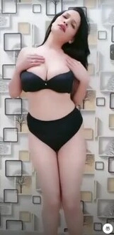 Insta Influencer Sonika Chandigarh Nude Butt Exposed Live on Tango