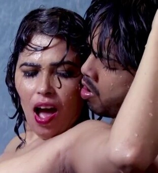 RANGEEN MIZAZ HOTX VIP EPISODE 2