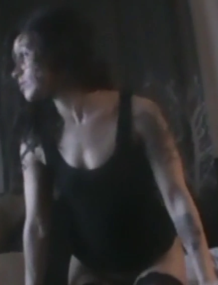 Free Cumming all over that BBC during the time that spouse films HotWife Tia Mor