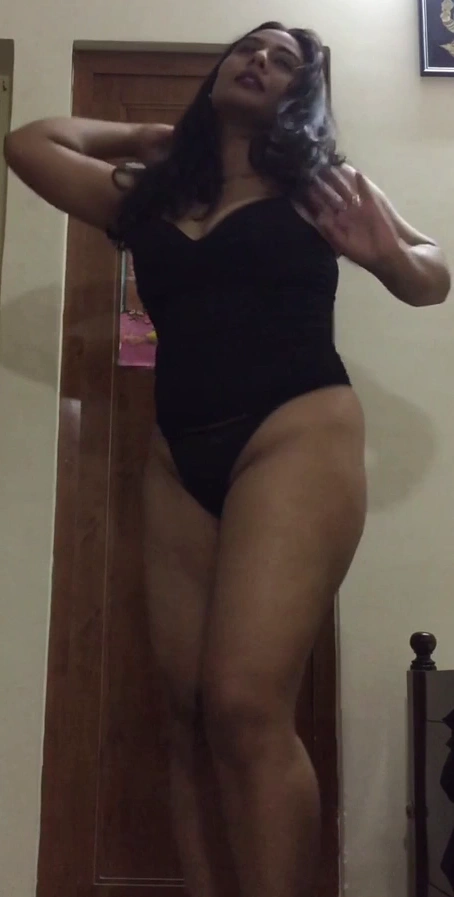 Desi Hot Milf Striptease